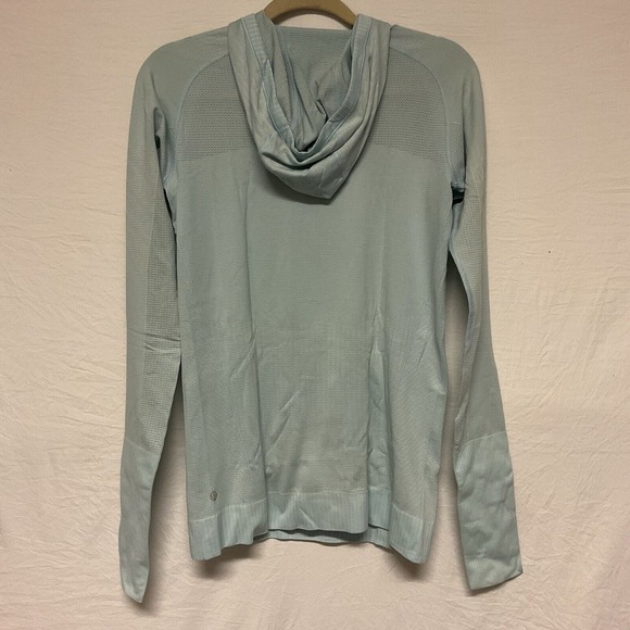 Lululemon Womens Long Sleeve Pullover‎ Hoodie Nylon Blue Size Medium - Picture 6 of 10